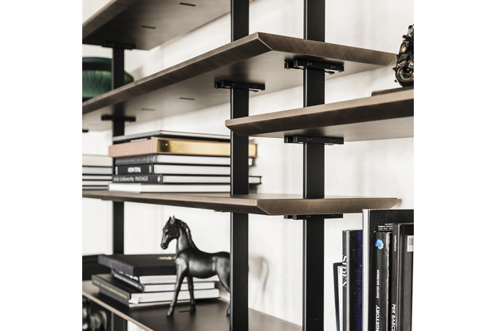 bookcase Airport