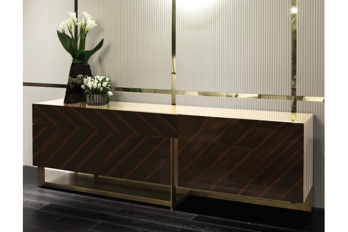 BLADE Sideboard